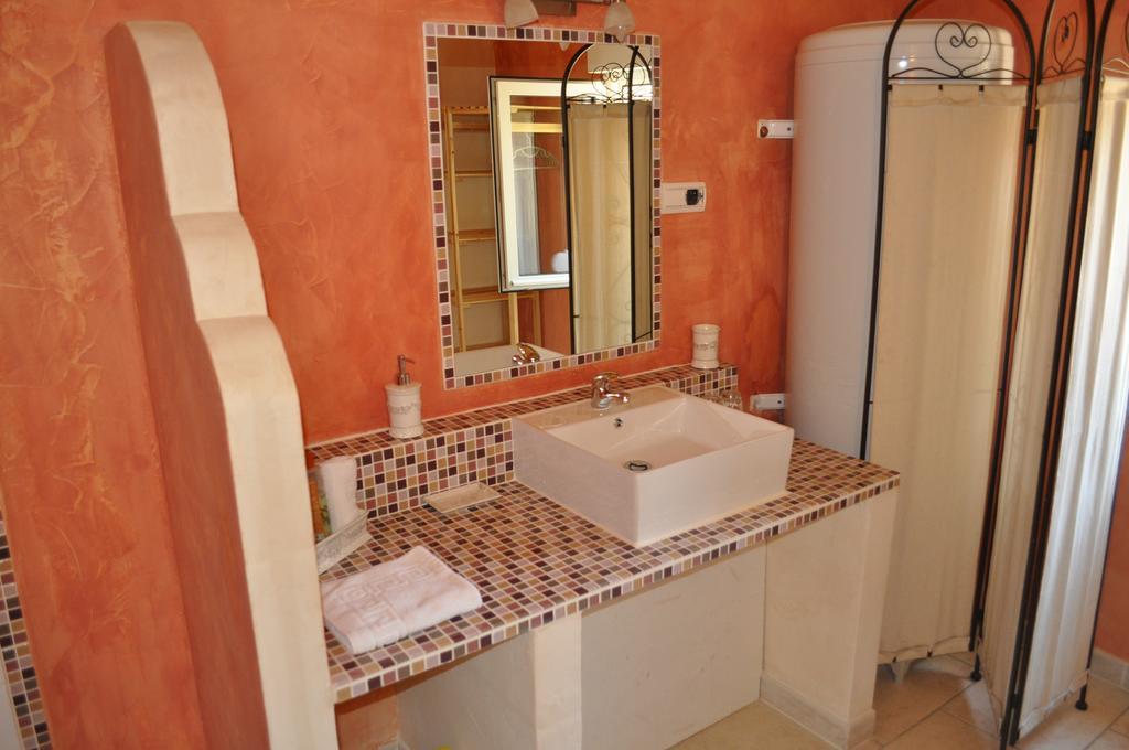 Chamborigaud La Ribeyrette Bed & Breakfast 部屋 写真